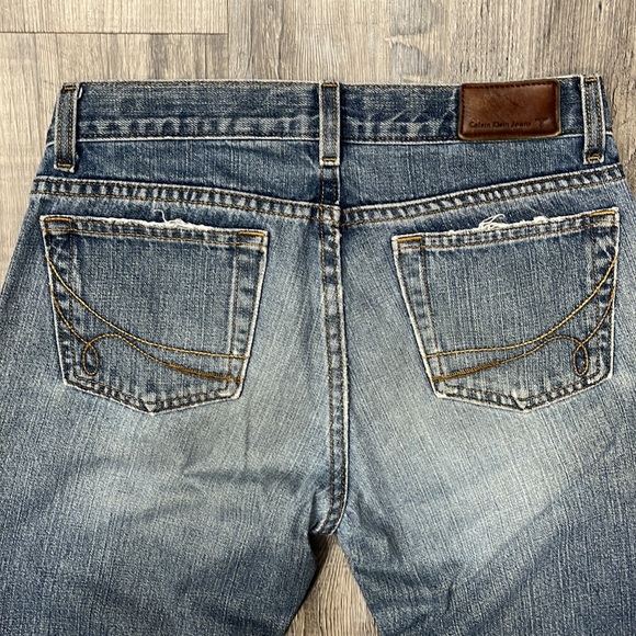 Calvin Klein Flare Jeans - Picture 4 of 5